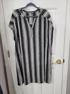 My Danielle Striped V-Neck Midi Dress - Black & Gray Sz XXL